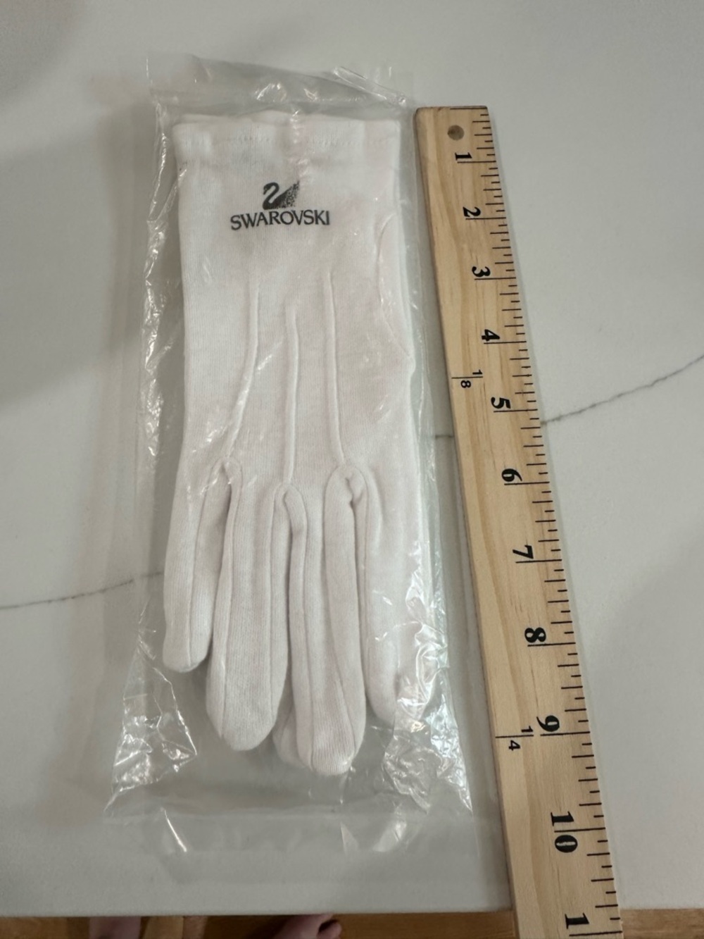 Swarovski White Cotton Gloves - Packaged Women's Gloves - Picture 3 of 3